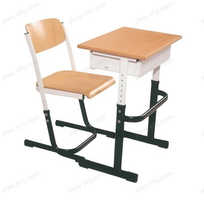 北京学校课桌椅厂家直销可升降桌椅