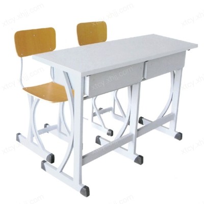 学校课桌椅06