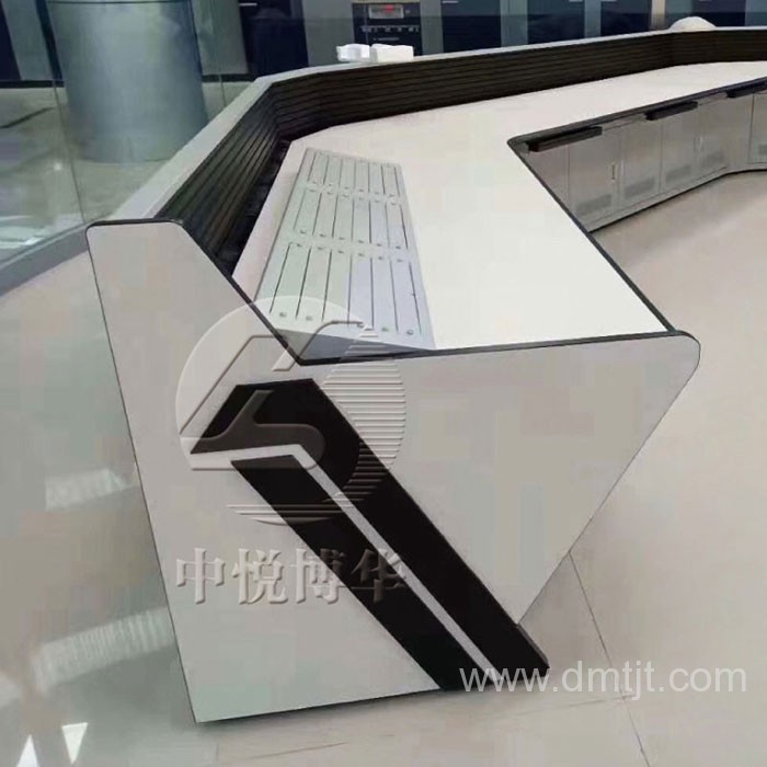 豪华型监控操作台053