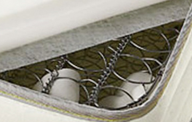 丰达香河拉丝弹簧床网批发厂家教袋装弹簧床网床垫如何保养