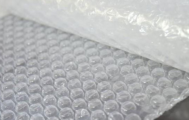天津久丰气泡垫批发厂家给您说说气泡膜的广泛应用