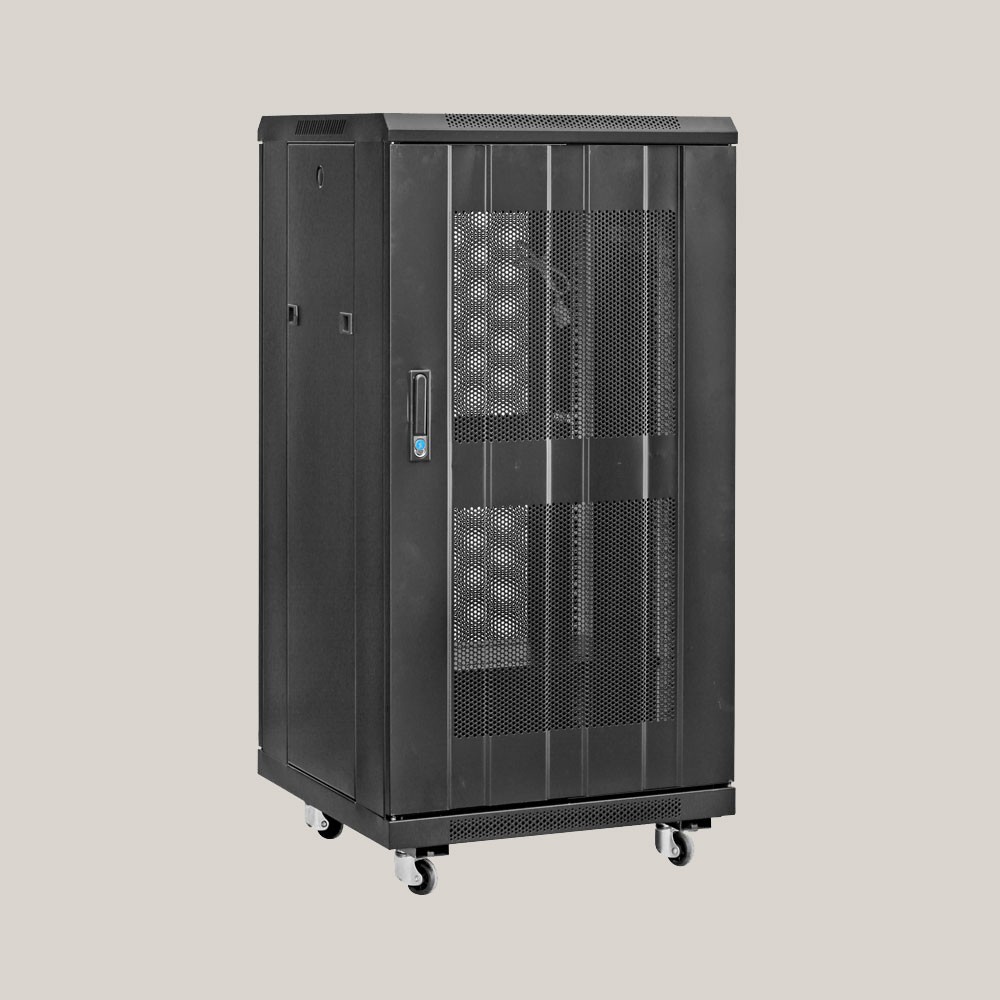 监控铁网门机柜03