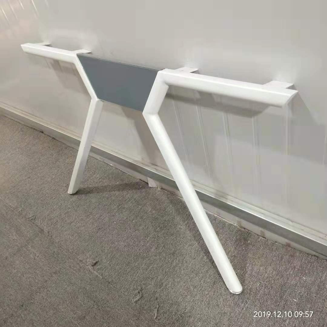 工位单只腿   8＃