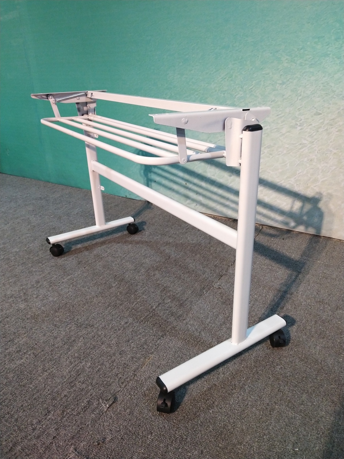 纯白普通侧折架