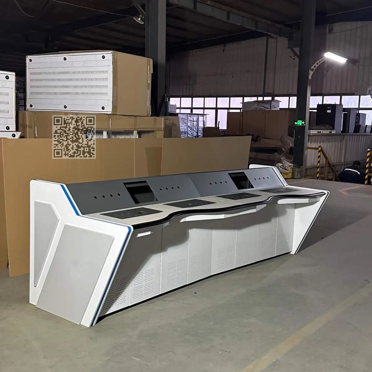 监控操作台又叫监控台，监控台为存放管理工具的框架