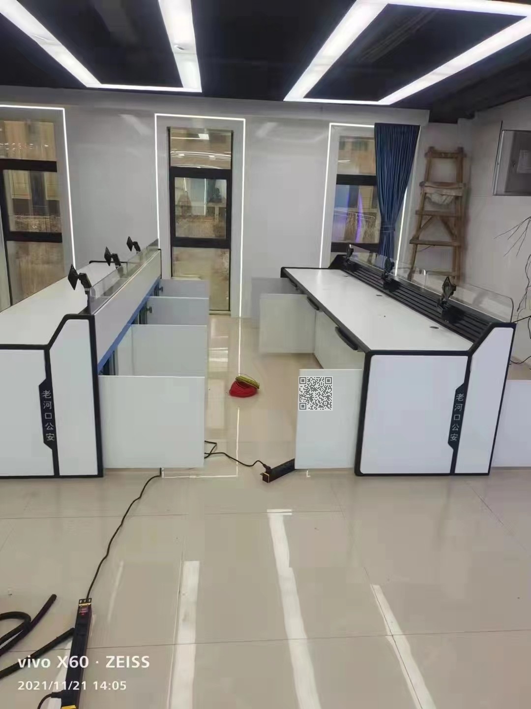 操作台17