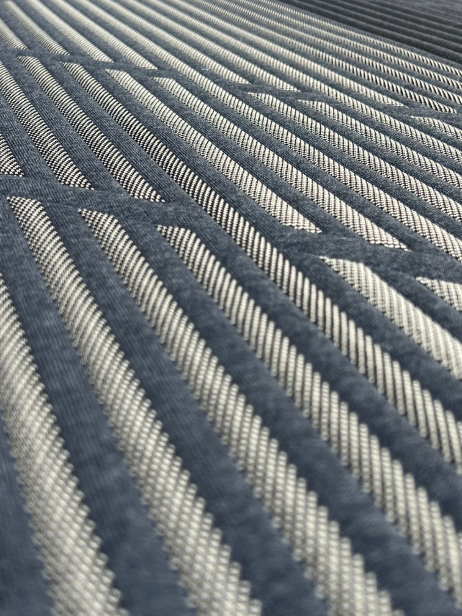 018