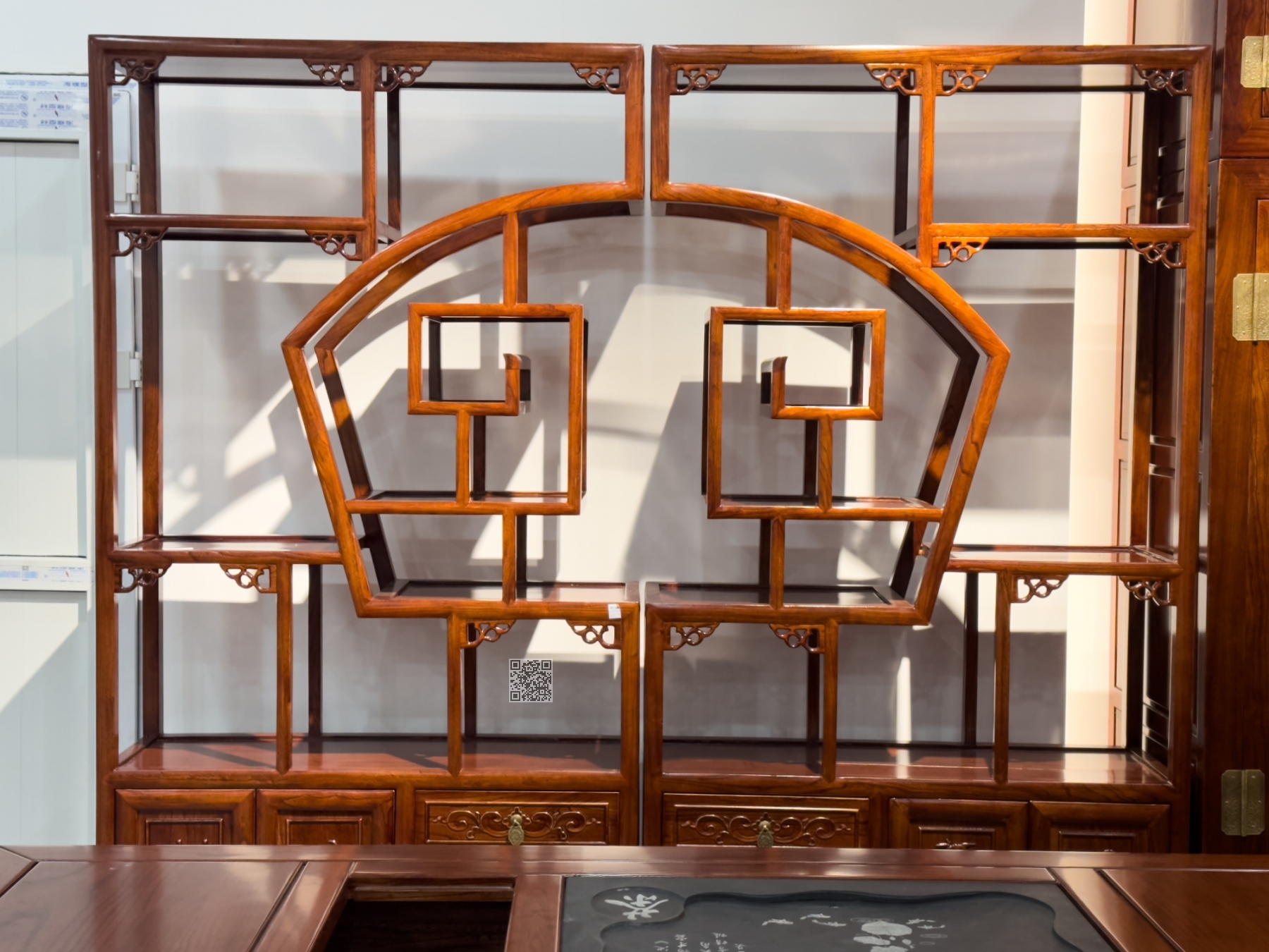 扇形格子博古架