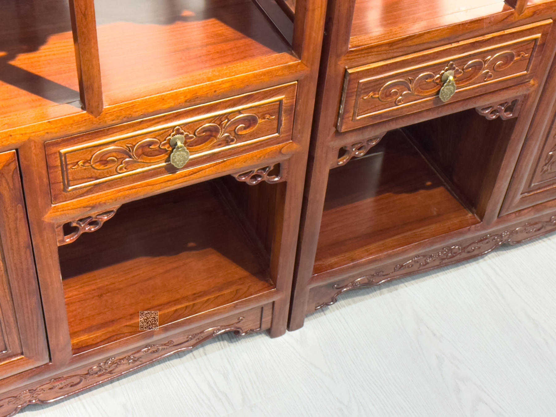 扇形格子博古架