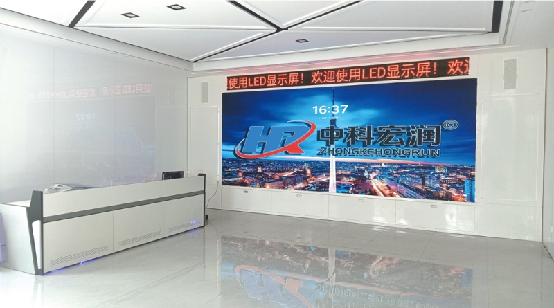 天津静海分局打击犯罪侦查支队项目<室内P1.53LED显示屏+操作台>