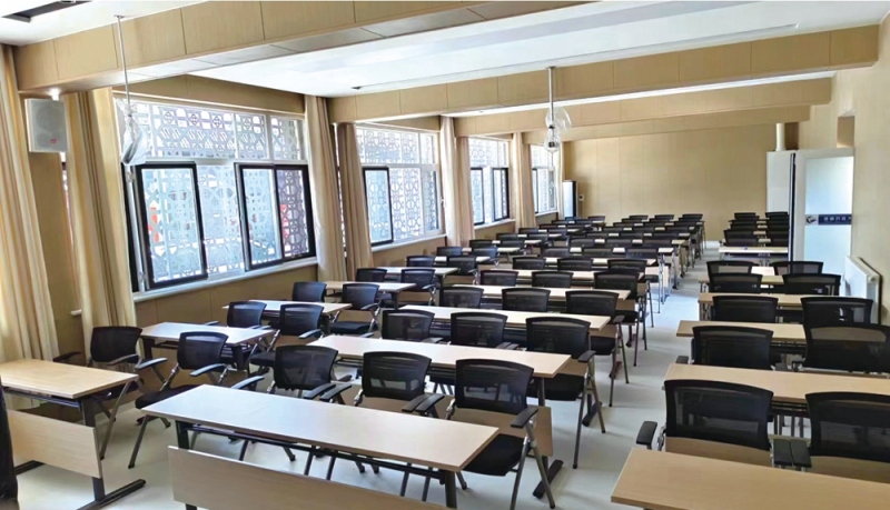 河北沧州开放大学项目<培训桌椅>