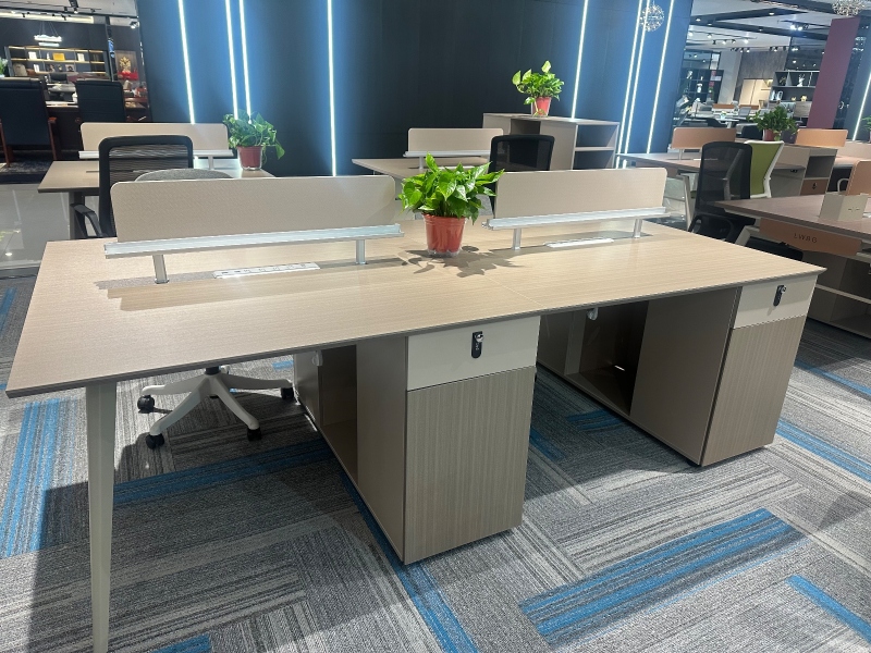 开放式员工位41