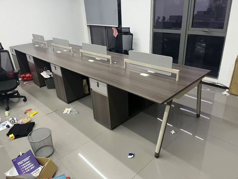 开放式员工位53