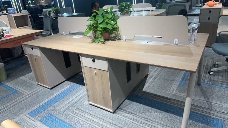 开放式员工位61