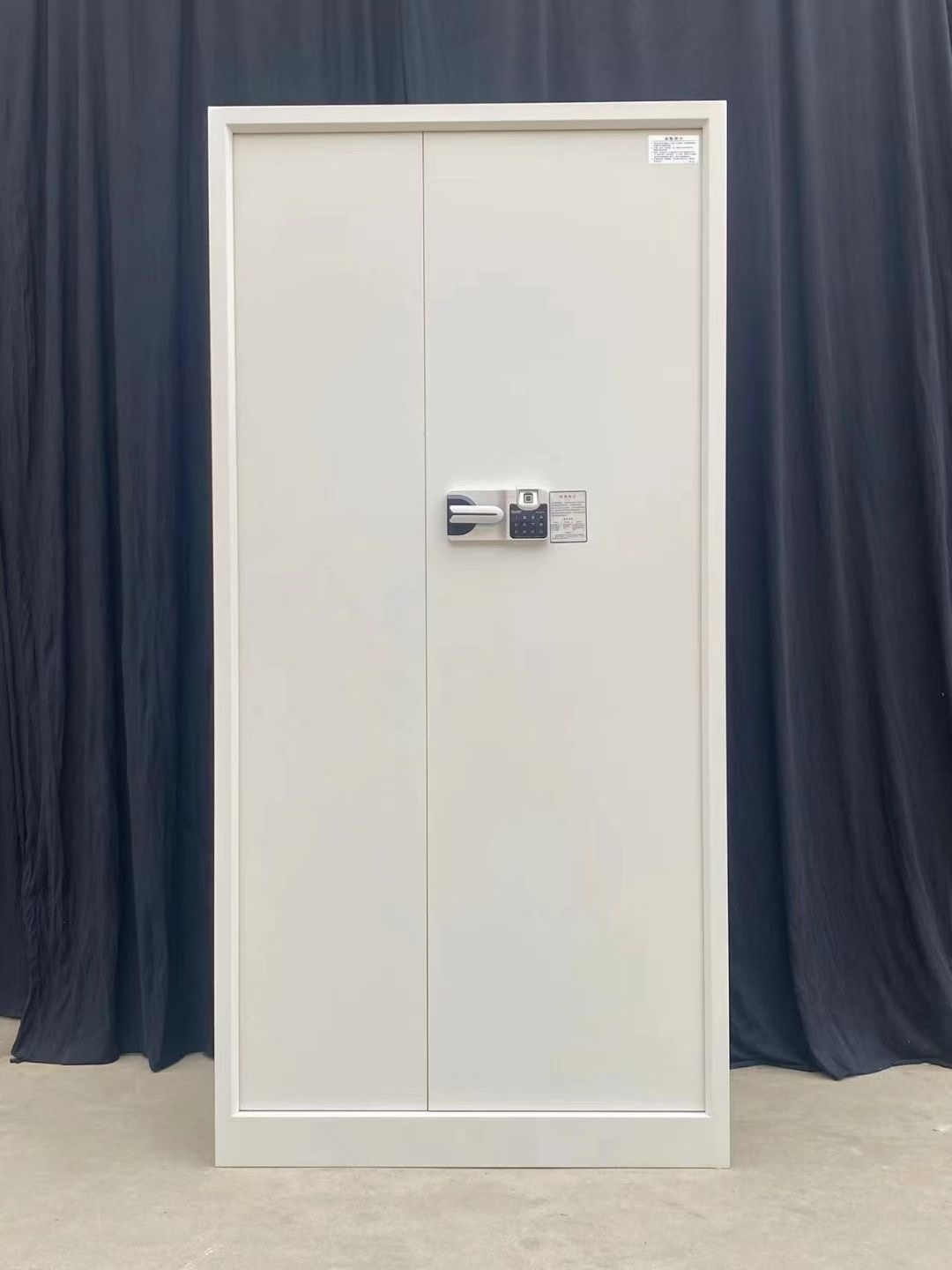 铁柜72