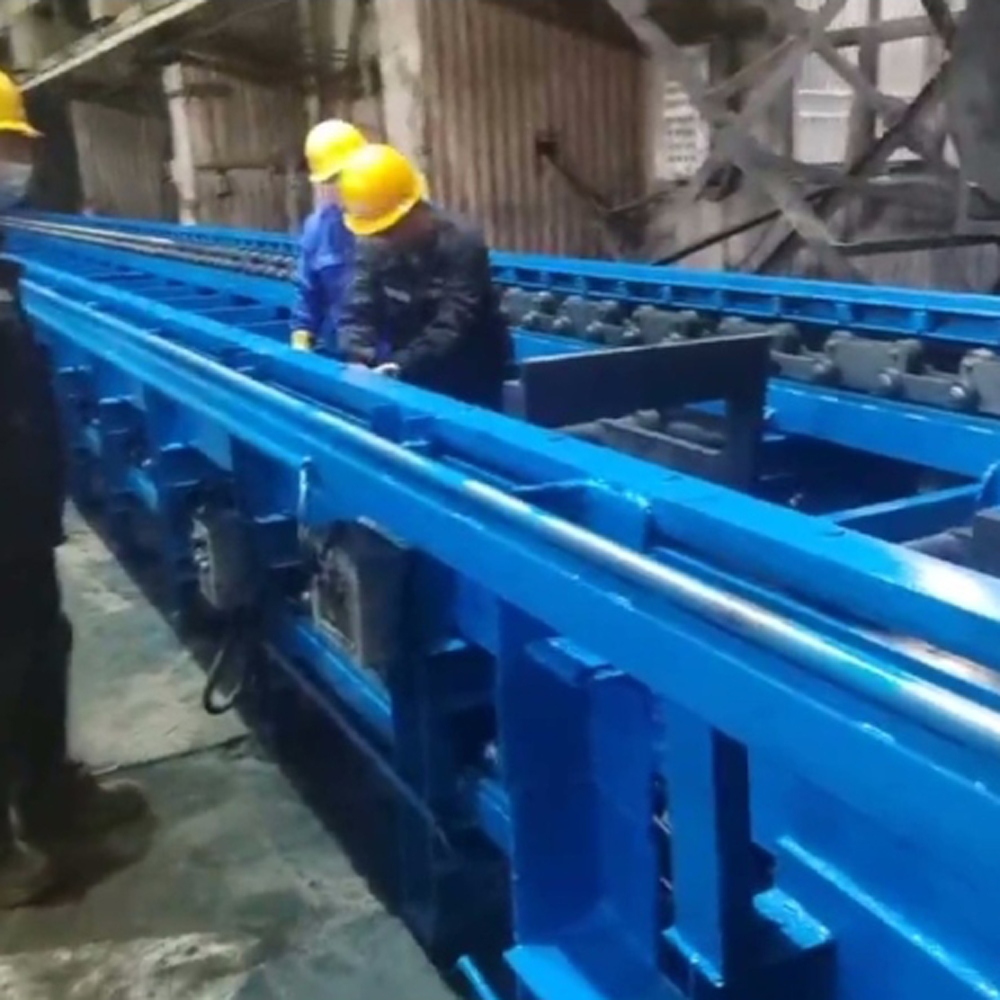 顶轮积放输送线