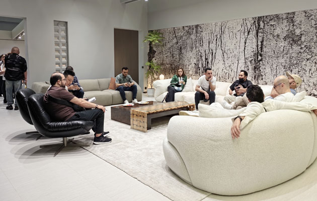 别墅样板间卧室双人床选择哪个品牌 吾道软体家具厂家专业定制布艺双人软床