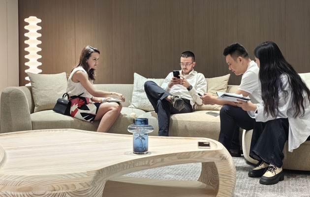 意式极简客厅家具特点 吾道白腊木客厅卧室懒人沙发休闲椅单人位