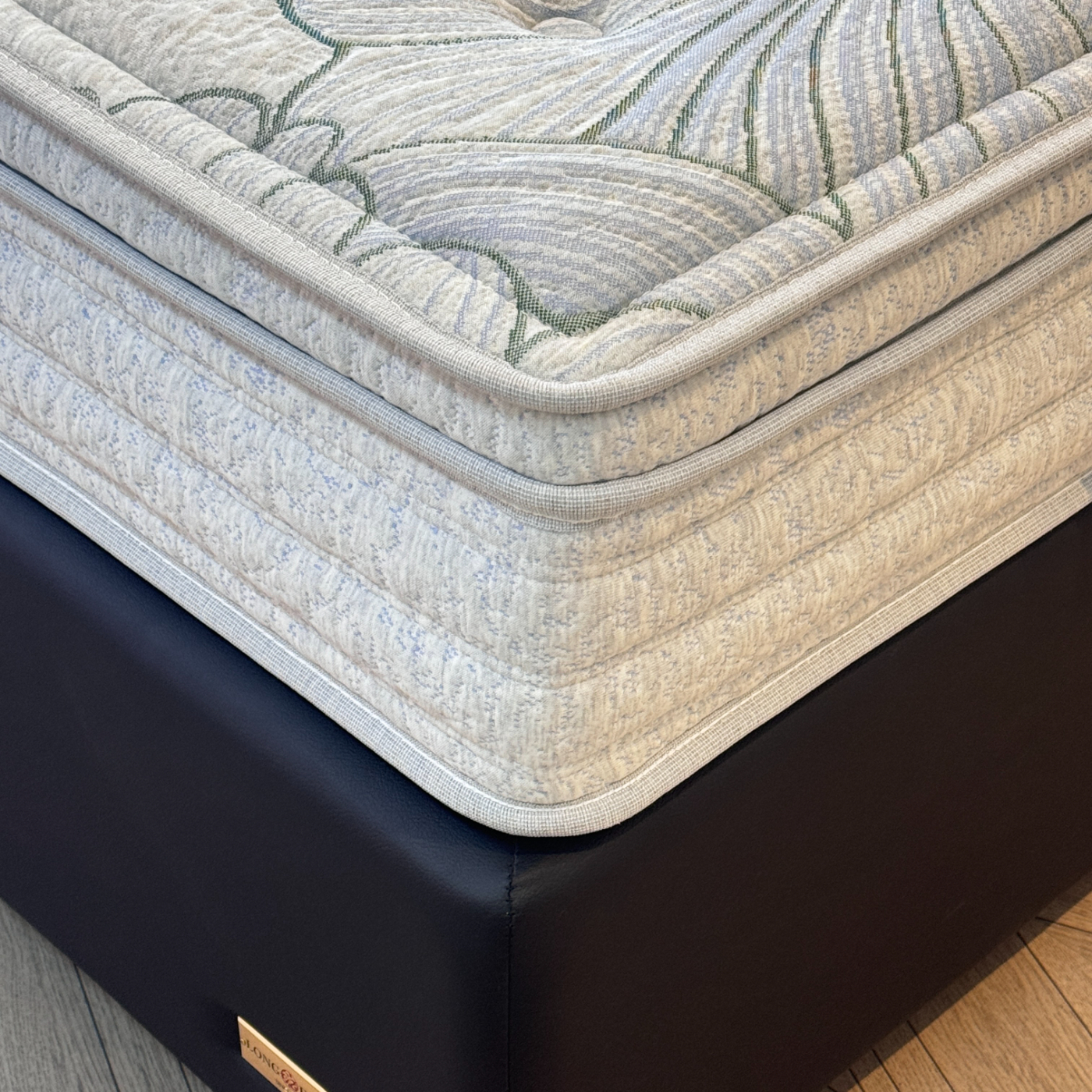 锦上添花 锦上添花