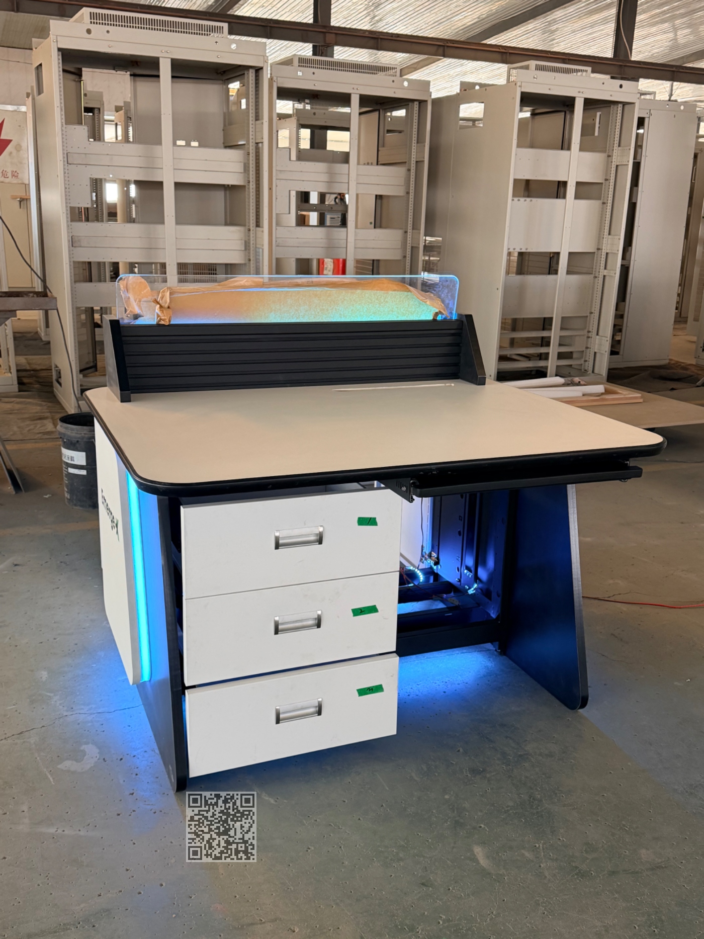 高标准定制化智能控制台