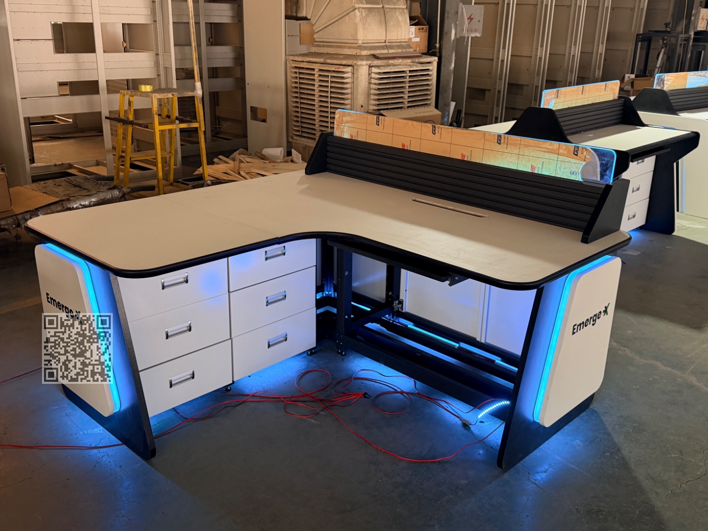 高标准定制化智能控制台