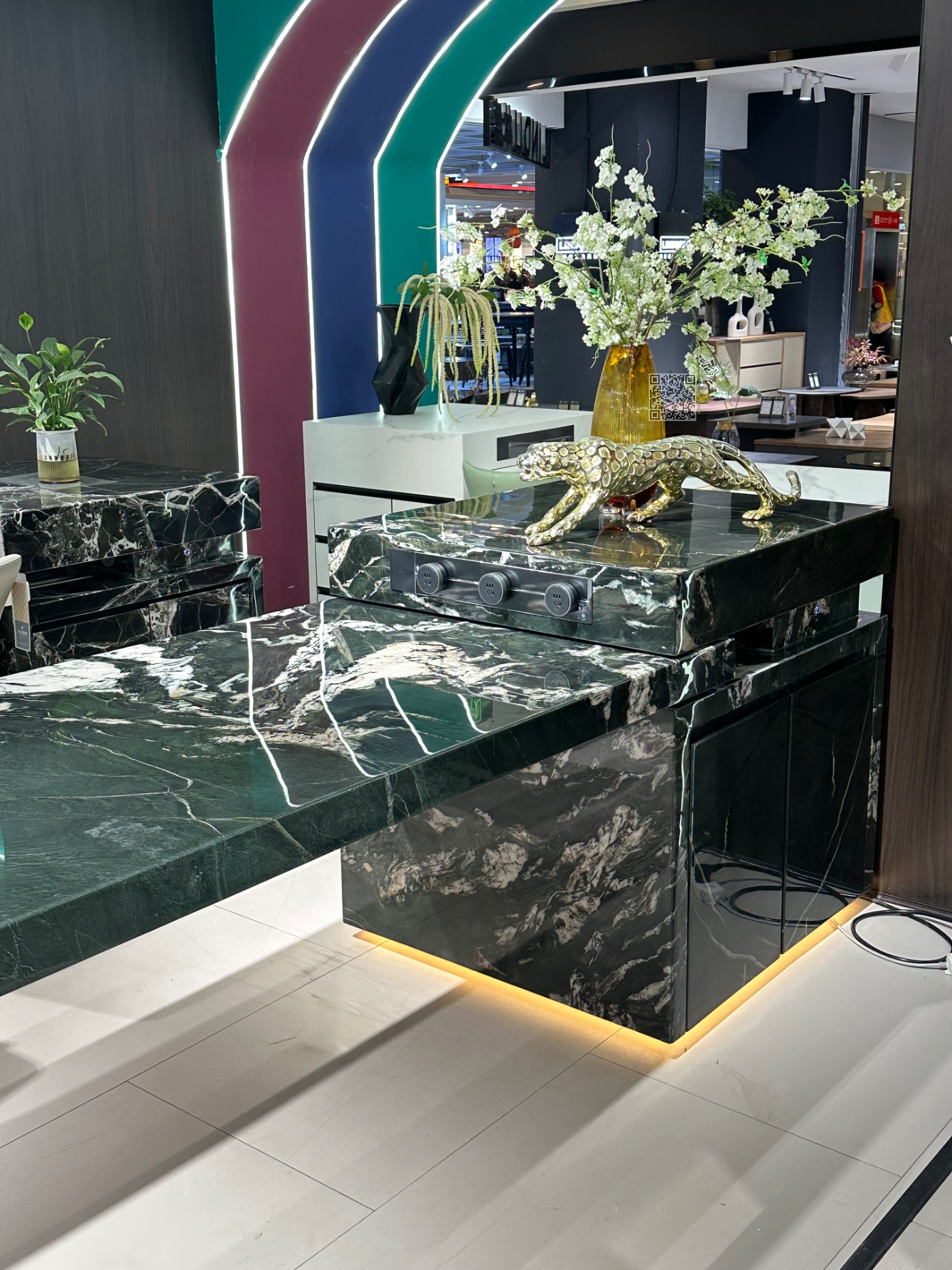 L01进口天然云母绿奢石岛台