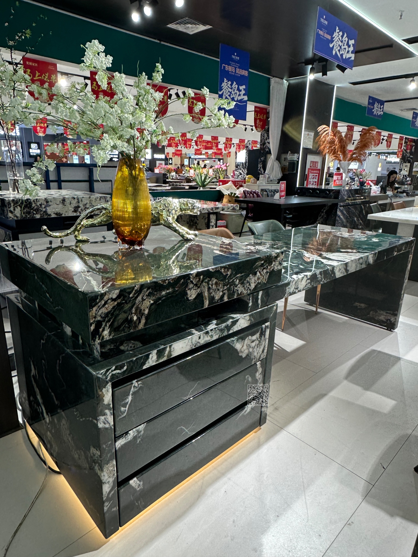 L01进口天然云母绿奢石岛台