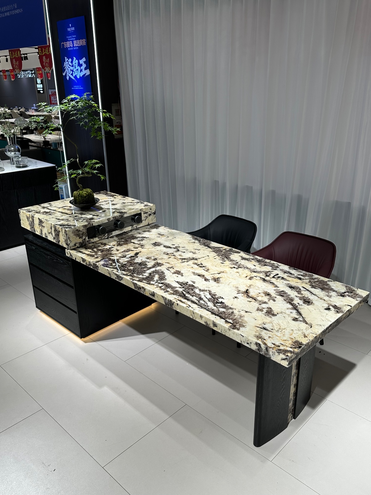 L26岛台（金枝玉叶天然发光奢石）