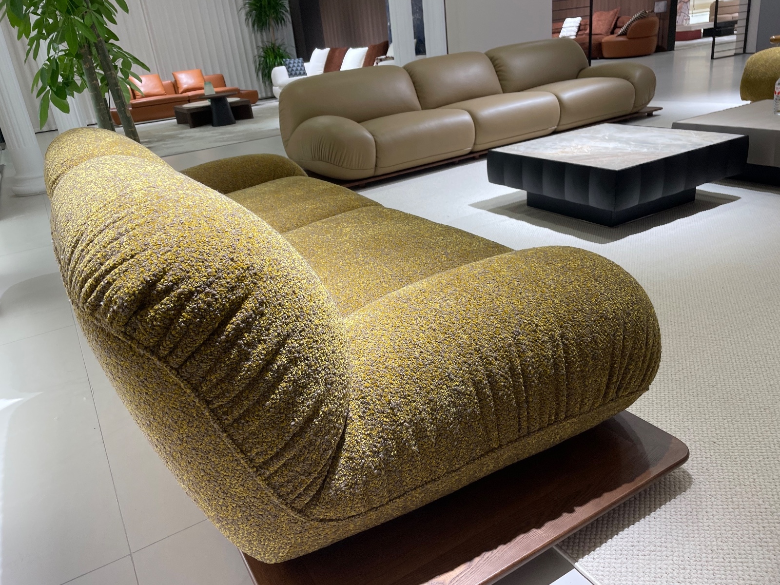 6026阿弗莱克（面包沙发￼）高端定制